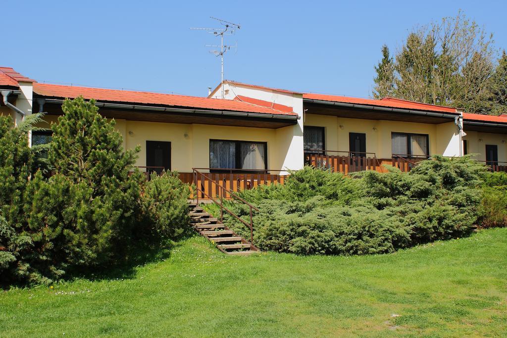 Bungalovy a ubytování Ratibořice- Zlíč Ceska Skalice Exterior foto